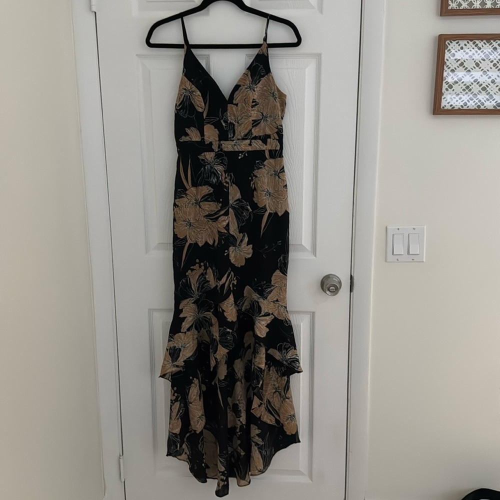 Lulus Black Floral Print High-Low Maxi Dress Size S